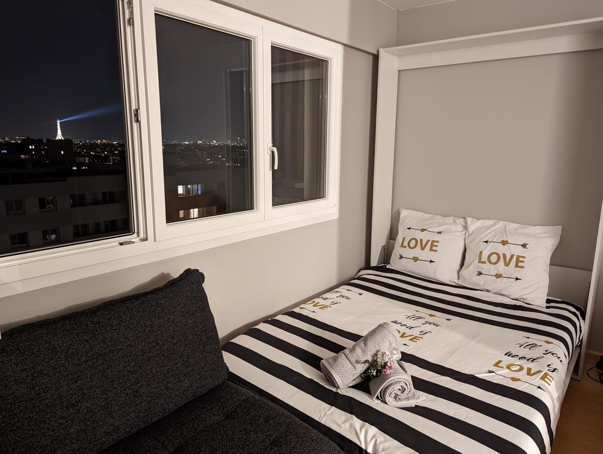 Charming Studio With Eiffel View Parijs Buitenkant foto
